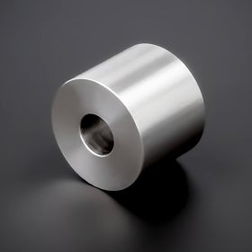 Distanzrohr M8 | M10 Abstandhalter Edelstahl Ø25mm liegend auf dunklem Untergrund