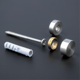 Schildbefestigung Edelstahl V2A Ø 18x5mm Zusammenbau auf dunklem Untergrund