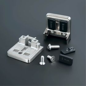 Glashalter Edelstahl V2A für Rundrohr Ø 48,3 Lieferumfang auf dunklem Untergrund