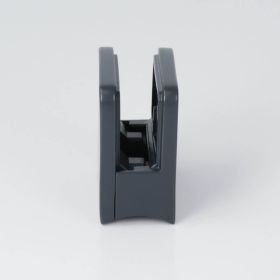 Edelstahl-Halter für Glas eckig 45x45mm anthrazit RAL7016 stehend auf hellem Untergrund